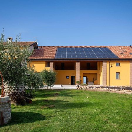 Agriturismo Corte Casa Erminia Colà Exterior foto